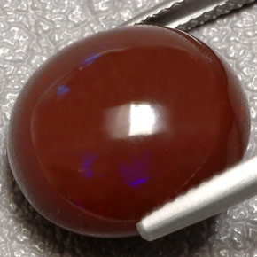 Opale di fuoco naturale multicolore da 10,31 ct, taglio ovale, opaco