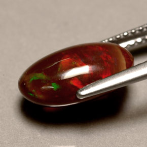 Opale di fuoco naturale multicolore da 2,76 ct, taglio ovale, opaco