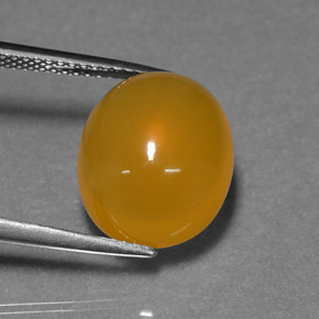 Opale di fuoco Giallo-arancione naturale da 6.94 ct, Taglio ovale, Traslucido