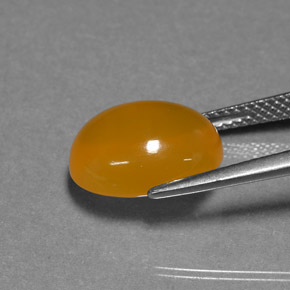Opale di fuoco naturale arancione da 4,76 ct, taglio ovale, traslucido