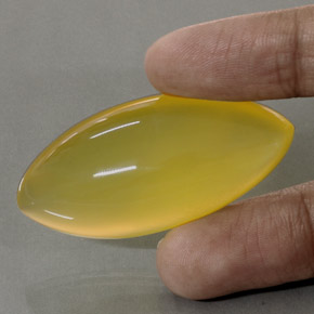 Opale di fuoco naturale giallo da 76,10 ct, marchesa, traslucido