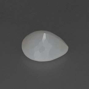 Opale di fuoco naturale bianco da 2,81 ct, taglio a pera, traslucido