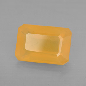 Opale di fuoco naturale arancione da 3,35 ct, taglio smeraldo, traslucido