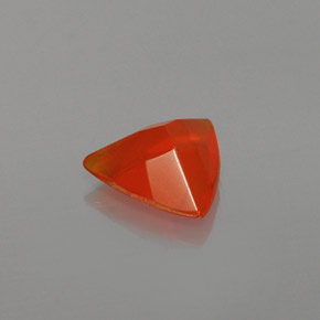 Opale di fuoco naturale arancione da 0,37 ct, trillion, trasparente