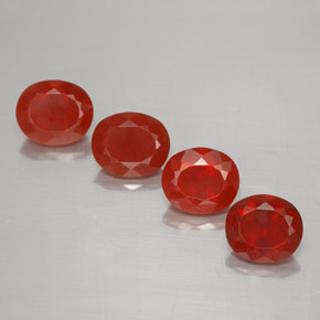 Gemme di Opale di fuoco Rosso medio naturale da 3.39 ct, Taglio ovale, Trasparente
