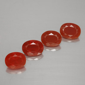 Opale di fuoco naturale arancione da 2,88 ct, taglio ovale, trasparente