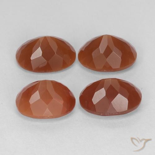 Gemme di Opale di fuoco Rosso medio-scuro naturale da 2.87 ct, Ovale, Traslucido
