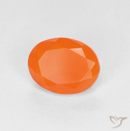 Opale di fuoco Arancio Intenso naturale da 0.76 ct, Ovale, Traslucido