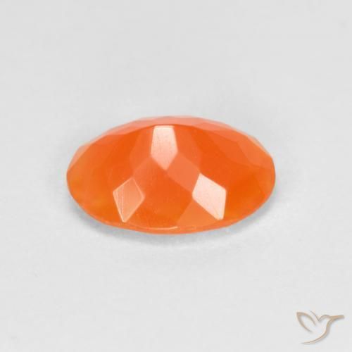 Opale di fuoco naturale arancione da 0,68 ct, taglio ovale, traslucido