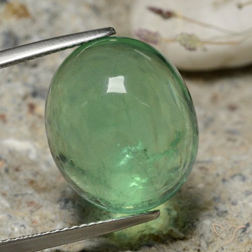 20.63ct Naturale Verde terroso Fluorite, Ovale, Trasparente