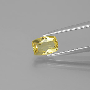 Berillo dorato naturale giallo da 0,74 ct, forma fantasia, VVS-VS
