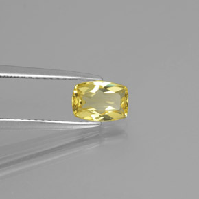 Berillo dorato naturale giallo da 0,74 ct, forma fantasia, VVS-VS