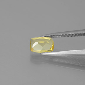 Berillo dorato naturale giallo da 0,74 ct, forma fantasia, VVS-VS