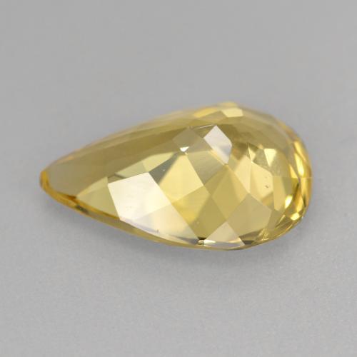 Berillo dorato Giallo dorato chiaro naturale da 3.71 ct, Forma a pera, VVS-VS