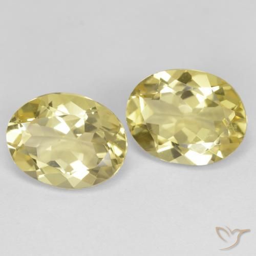 Gemme di Berillo dorato Giallo medio-chiaro naturale da 4.61 ct, Ovale, VVS-VS