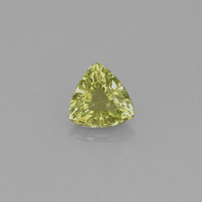 Granato grossularia naturale verde da 0,65 ct, trillion, VS