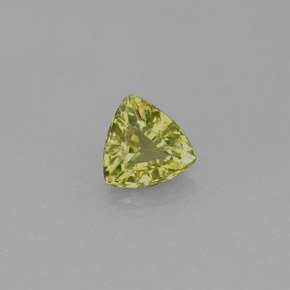 Granato grossularia naturale verde da 0,65 ct, trillion, VS