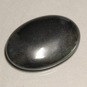 Ematite naturale grigio da 55,74 ct, taglio ovale, opaco