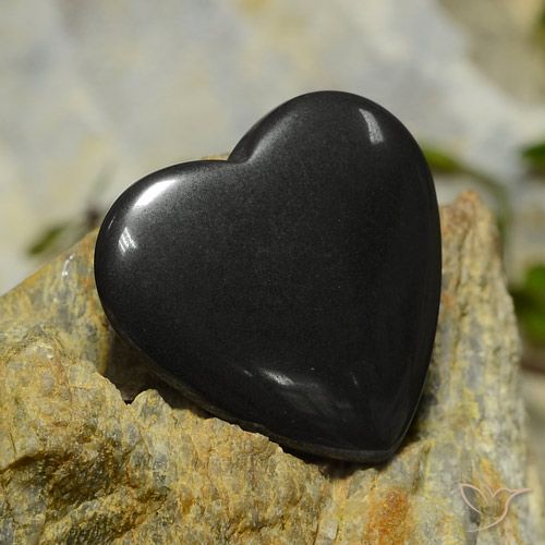 22.81ct Naturale Grigio nero Ematite, Cuore, Opaco
