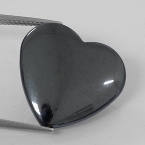 Ematite Grigio nero naturale da 25.88 ct, A forma di cuore, Opaco