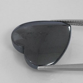 Ematite Grigio nero naturale da 25.88 ct, A forma di cuore, Opaco