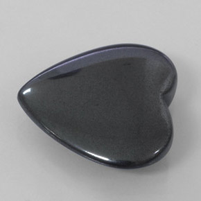 Ematite nero e grigio naturale da 22,68 ct, a forma di cuore, opaco