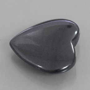 Ematite naturale grigio da 23,01 ct, a forma di cuore, opaco