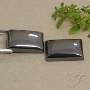 Gemme di Ematite Grigio medio naturale da 32.39 ct, Taglio a baguette, Opaco