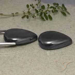 Gemme di Ematite Grigio nero naturale da 72.67 ct, Forma a pera, Opaco