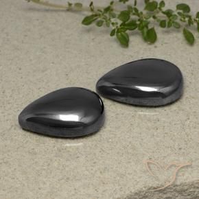 Gemme di Ematite Grigio scuro naturale da 73.93 ct, Forma a pera, Opaco