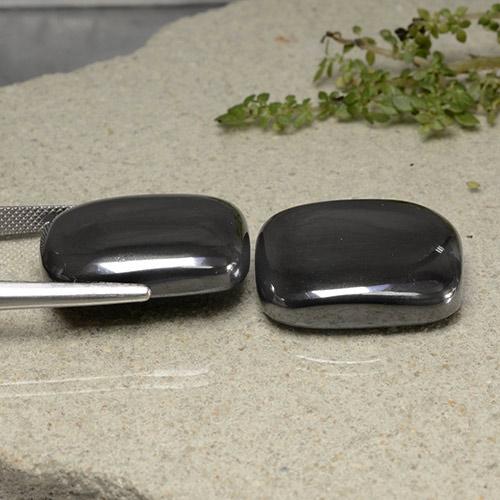 Ematite naturale grigio da 117,62 ct, taglio a cuscino, opaco