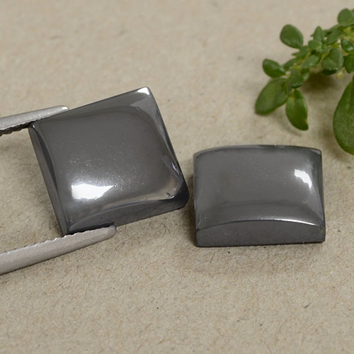 Gemme di Ematite Grigio medio naturale da 14.82 ct, Quadrato, Opaco