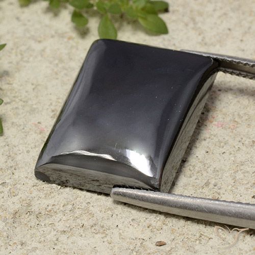 28.35ct Naturale Grigio nero Ematite, Taglio a baguette, Opaco