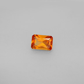 Granato essonite naturale arancione da 0,66 ct, taglio smeraldo, VS