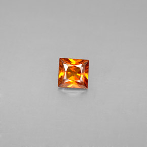 Granato hessonite Mandarino naturale da 0.38 ct, Quadrato, VS