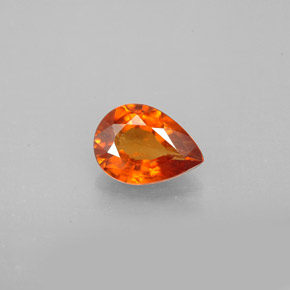 Granato essonite naturale arancione da 0,84 ct, taglio a pera, SI