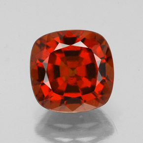 Granato essonite naturale arancione da 2,79 ct, taglio a cuscino, VS