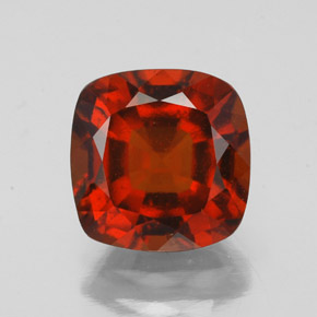 Granato hessonite Rosso scuro naturale da 2.68 ct, Taglio a cuscino, VS-SI