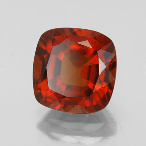 Granato hessonite Rosso scuro naturale da 2.68 ct, Taglio a cuscino, VS-SI