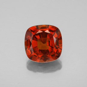 Granato essonite naturale arancione da 2,47 ct, taglio a cuscino, VS
