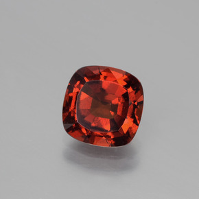 Granato hessonite Arancio cannella naturale da 2.44 ct, Taglio a cuscino, VS