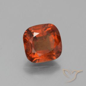 Granato hessonite Arancione scuro naturale da 2.50 ct, Taglio a cuscino, VS-SI