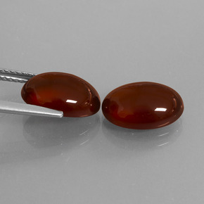 Granato essonite naturale marrone da 8,36 ct, taglio ovale, traslucido
