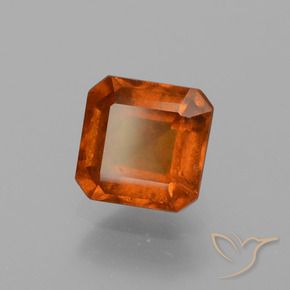 Granato hessonite Arancia Fuoco naturale da 1.97 ct, Ottagonale / Taglio smeraldo, VS