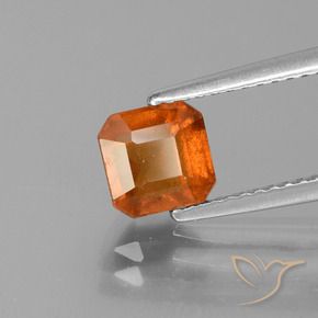 Granato hessonite Arancia Fuoco naturale da 1.69 ct, Ottagonale / Taglio smeraldo, VS-SI