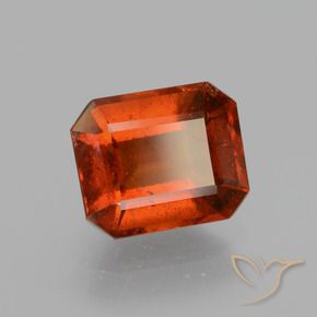 Granato hessonite Arancione scuro naturale da 2.65 ct, Taglio smeraldo, VS-SI