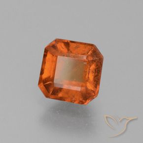 Granato hessonite Arancio Medio naturale da 1.56 ct, Ottagonale / Taglio smeraldo, VS-SI