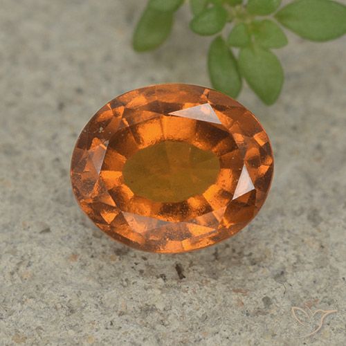 2.42ct Naturale Arancione scuro Granato hessonite, Ovale, VS