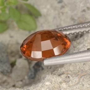 Granato hessonite Arancio medio-scuro naturale da 2.07 ct, Ovale, VS-SI