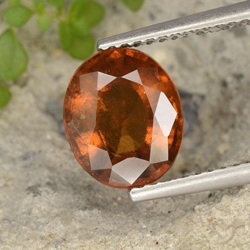 2.74ct Naturale Arancio medio-scuro Granato hessonite, Ovale, VS-SI